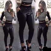 Conjunto Cropped e Calça